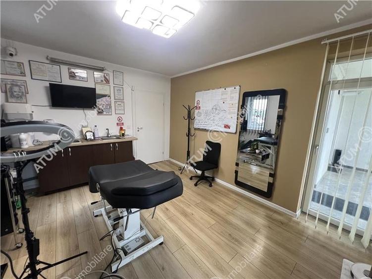 Spatiu comercial de 2 camere cu 2 bai 3 locuri de parcare zona Lazaret - 4