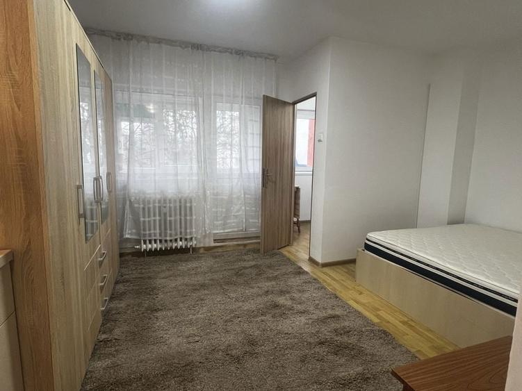 Garsoniera - Iancului - 4 min. METROU - BLOC ANVELOPAT - 32 mp - 1