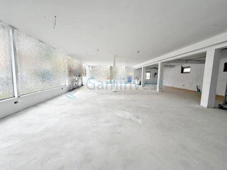 Spațiu comercial de vanzare, dublu front stradal și vizibilitate, Oradea, Bihor - 2