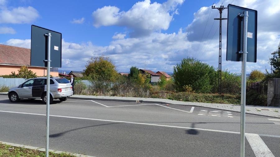 Vand teren 1100 m2 in Reghin pe str. Apalinei - 1