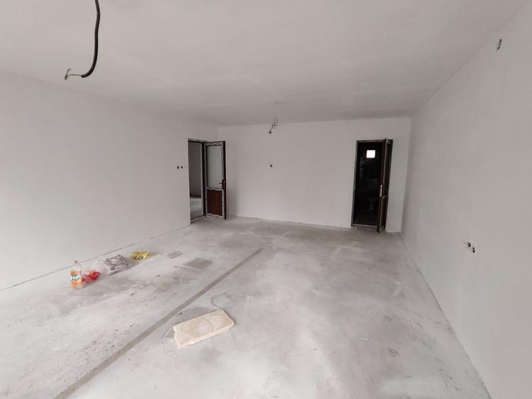 Proprietate teren+ constructie Medgidia - 9