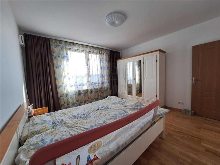 Sag -panouri solare- 1154 mp teren - 5