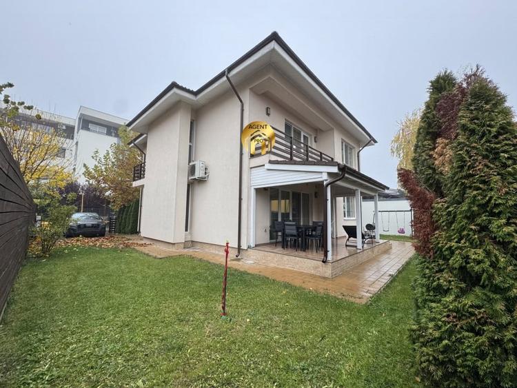 Vila 5 Camere - 500mp teren - Mobilata si Utilata Premium - Otopeni Central - 2