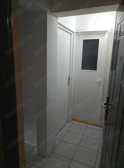 Inchiriez garsoniera - 2