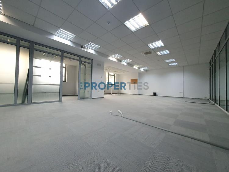 Vanzare cladire de birouri in zona Romana - 6