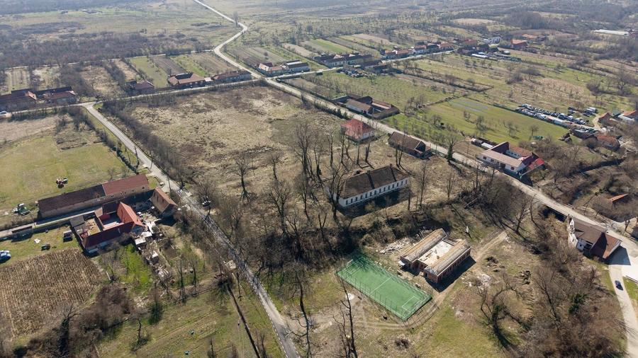 Conac nobiliar de secol XIX cu 8 camere în Maciova - 27