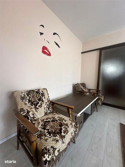 Apartament decomandat cu 3 camere, zona Cetate - 4