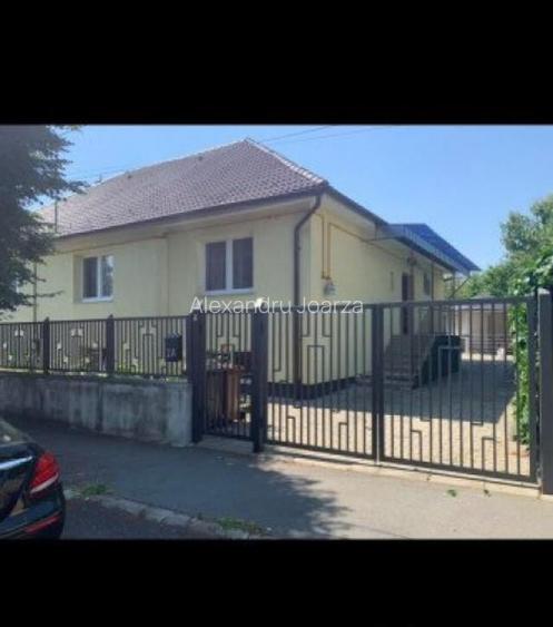 Casa 3 camere, Calea Poplacii Casa 3 camere, Calea Poplacii