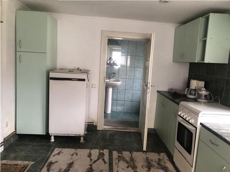 Casa locuibila cu teren generos,  REPUBLICII SANPETRU - 11