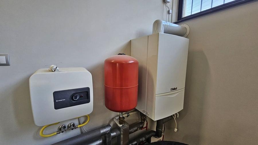 Spatiu comercial cu vitrina, ideal magazin, cabinete medicale, Marasti - 18