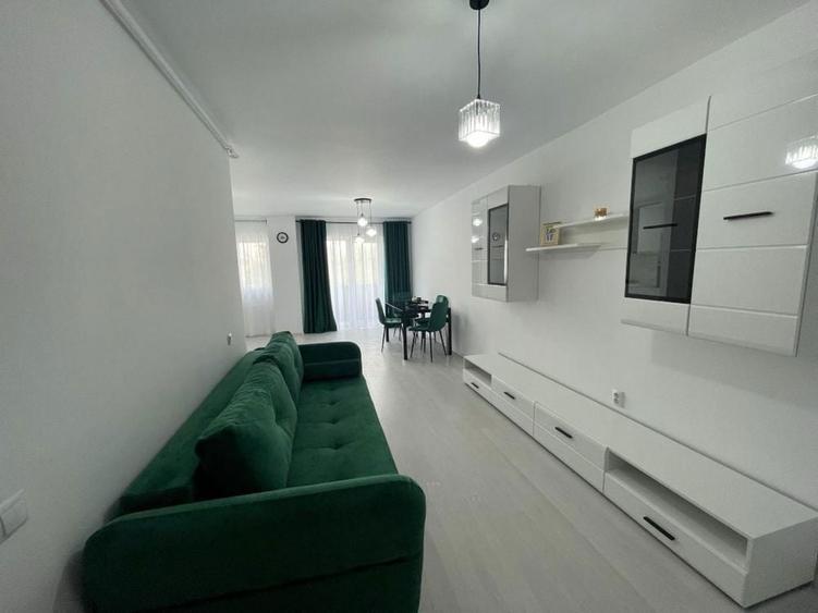 Vand apartament cu 1 camera in bloc NOU - 1