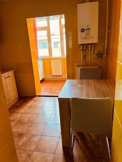 Inchiriez apartament 3 camere Buzaului - 7