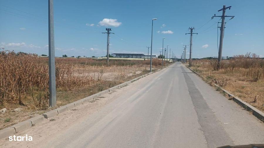 Teren Intravilan Buftea langa Autostrada A0 - ideal hale industriale - 2