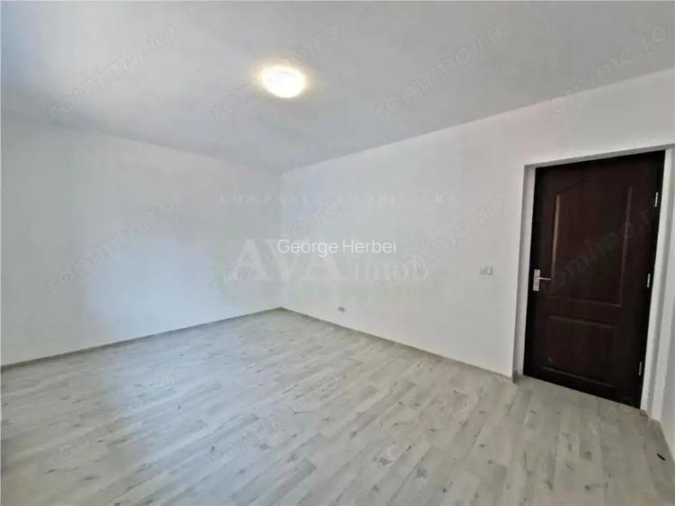Casa de vanzare | 3 camere | Teren: 330 mp | Toate utilitatile, Bacau, Tache