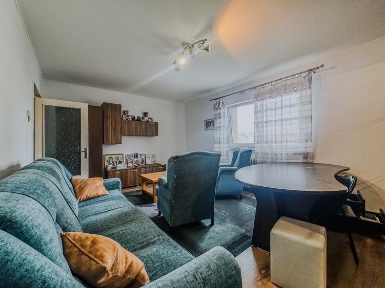 Apartament cu 2 camere decomandat, mobilat în Mărăști