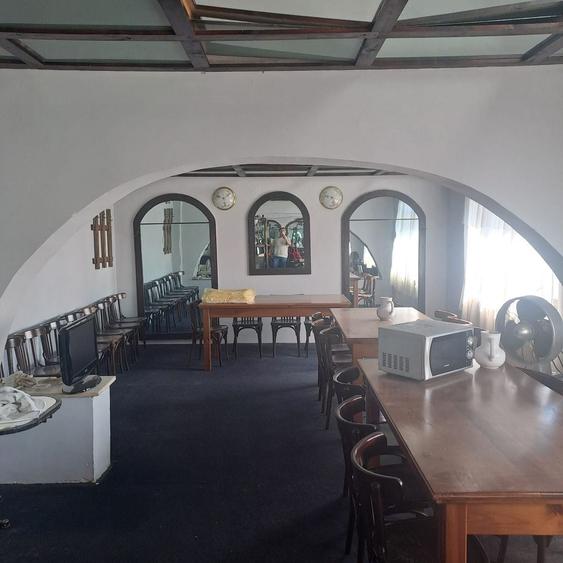 BRASADAS vinde prin REPREZENTARE EXCLUSIVA casa 8 cam 450mp. - 1