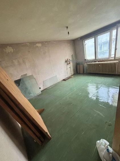 Decomandat 2 camere de renovat Berceni Grand Arena - 2