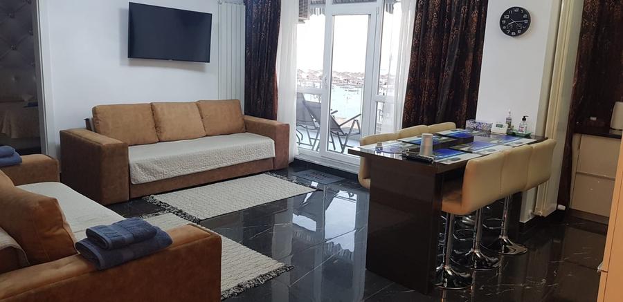 Apartament  Frontal  Mamaia Nord Promenada  2  Camere Mobilat Utilat Termen Lung - 17