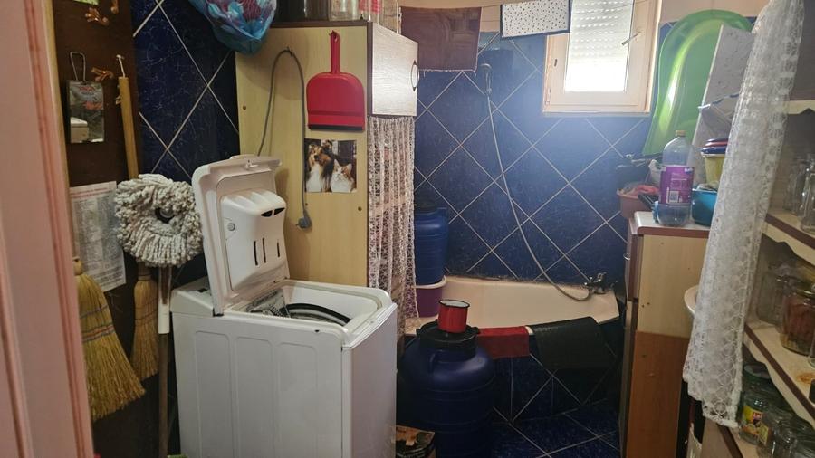 Vand apartament cu o camera, Sangeorgiu de Mures, zona Centrala - 6