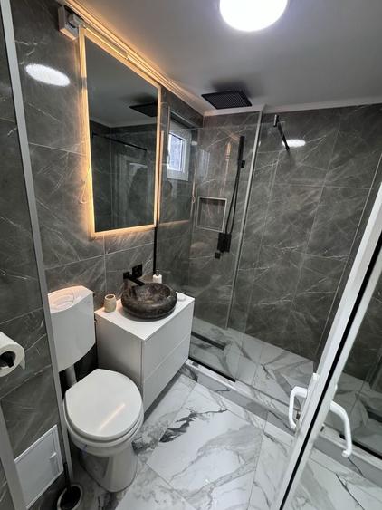 De inchiriat apartament 3 camere - 8