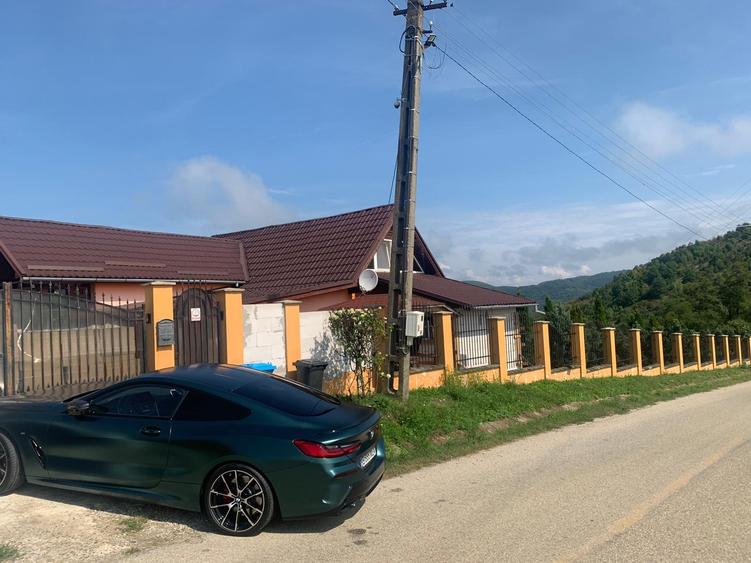 Vand doua case  in aceeasi curte, in sat Dudesti, com. Luncoiu de Jos, Hunedoara - 2