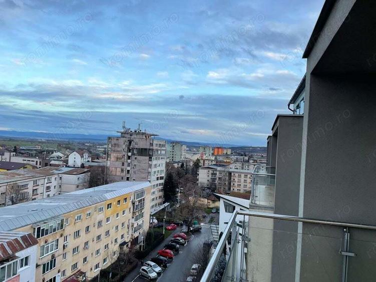 Vand apartament cu 3 camere, decomandat in Deva zona Mihai Viteazu-Piata Centrala. - 7