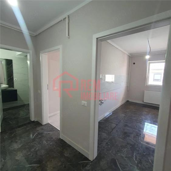 Apartament cu 2 camere decomandat în Fundeni
