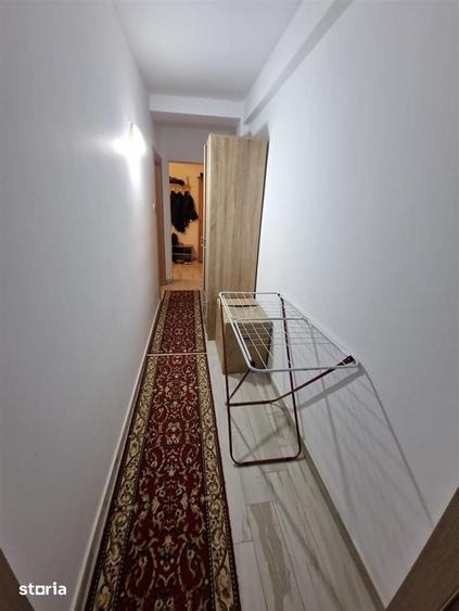 Garsonieră decomandată în Baza 3