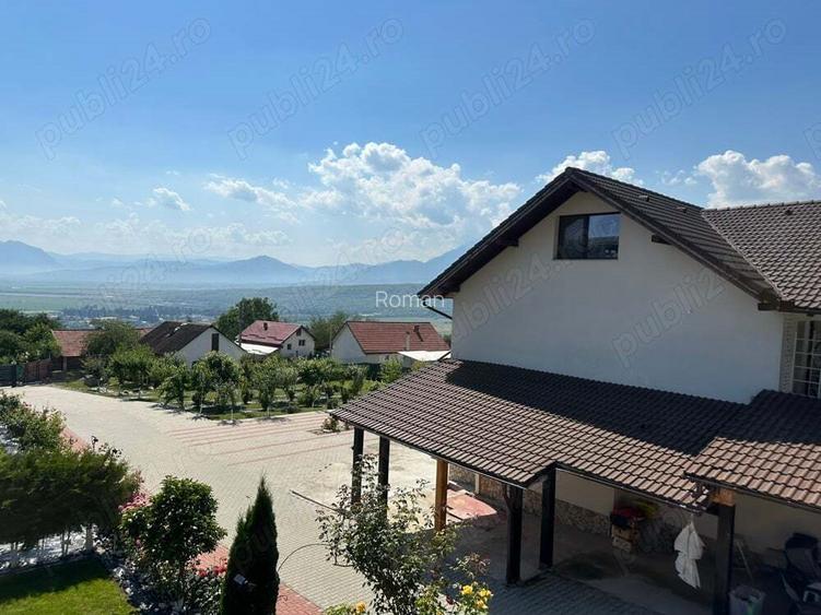 Casa de vanzare 2 corpuri