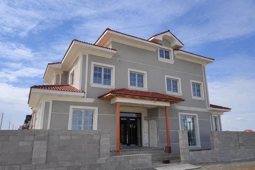 CASA DE LUX, 989 MP TEREN, FINISAJE PREMIUM, COMISION 0%. - 1