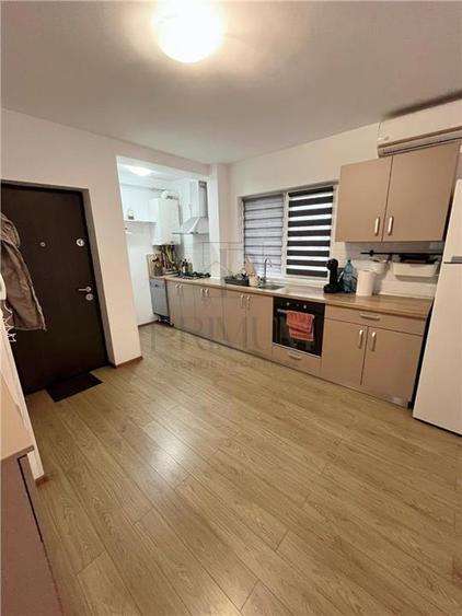 Apartament 3 camere - mobilat si utilat complet - curte comuna. - 3