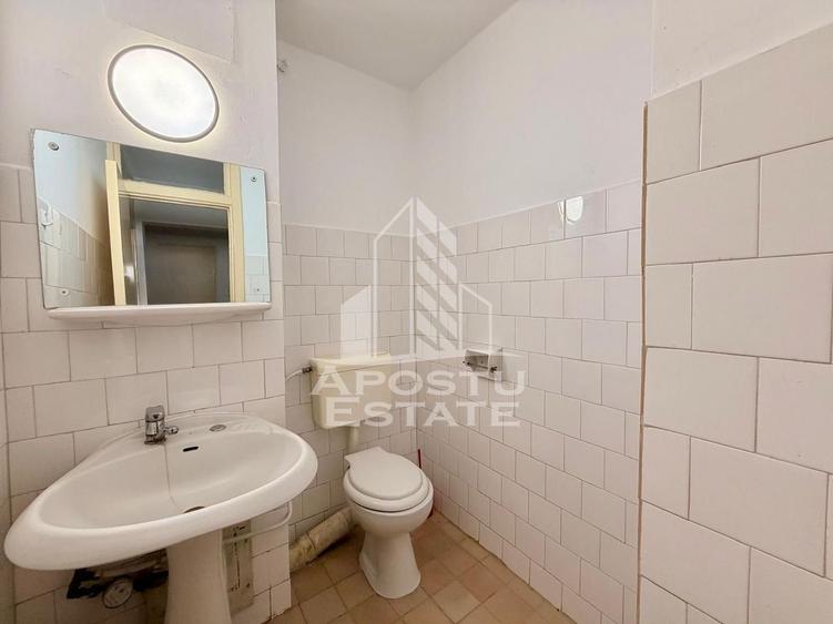 Apartament cu 3 camere, centrala proprie, zona Soarelui - 15