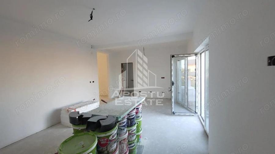 Casă cu 4 camere cu Teren 350 Mp în Giarmata