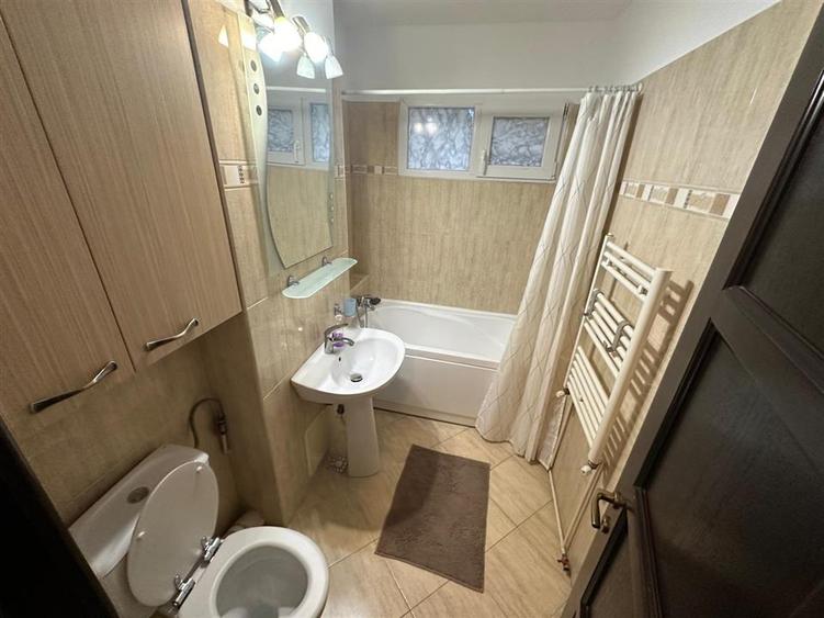 Apartament 2 camere Podu Roș, etaj 1 - Palas la 10 min, 475EUR - 7