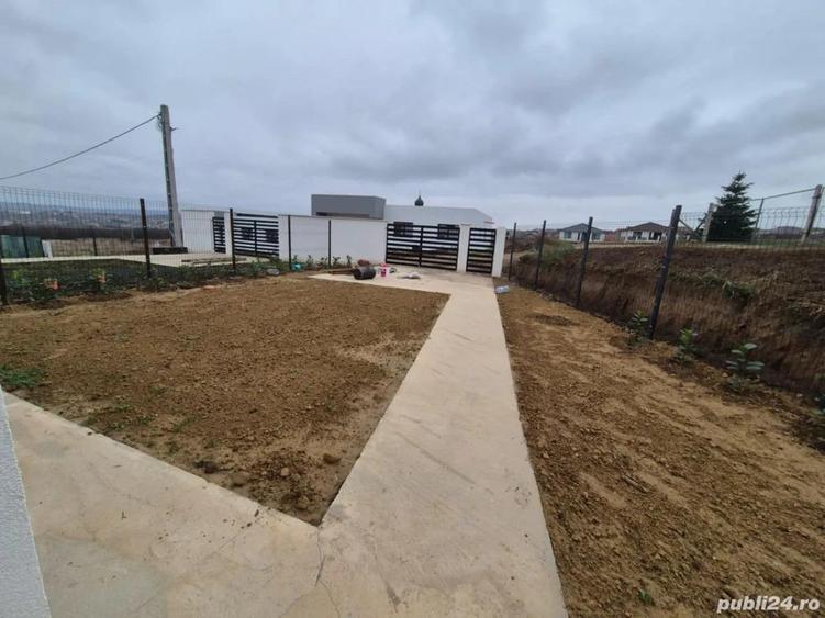 Duplex modern, finisaje de calitate, curte mare 117.000 Paleu - 2