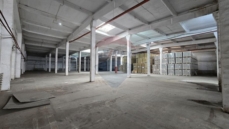 DE INCHIRIAT Spațiu industrial de 750mp în Buftea - 24