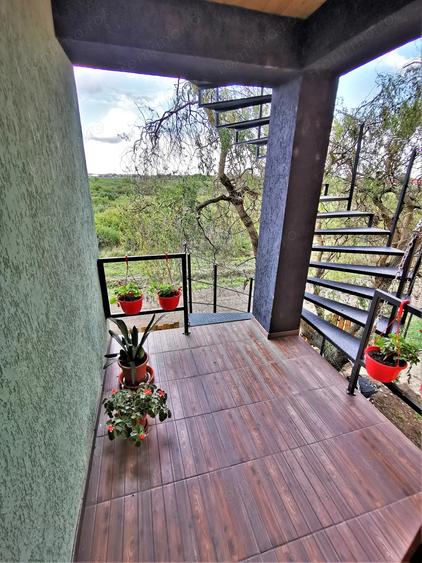 Vand vila noua, fiecare dormitor cu baie retea de gaz noua - 1