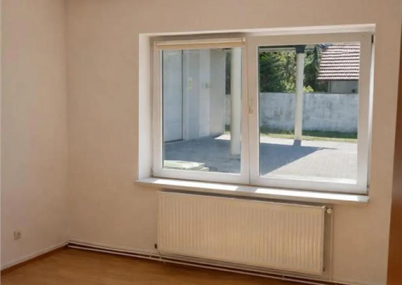 Hala multifunctionala, Prejmer, Central - 8