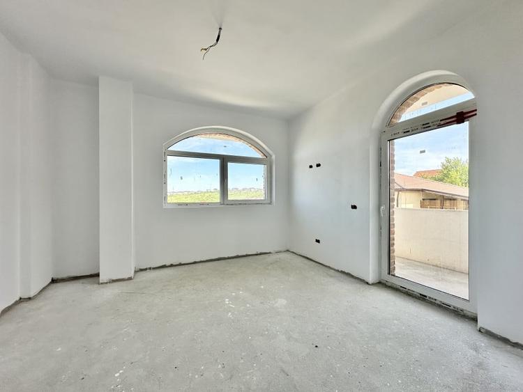 Casa individuala, 150 mp, 4 camere, 4 bai, teren 450 mp, Dezmir - 14