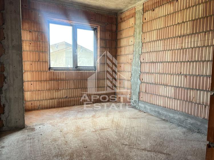 Duplex P+E, despartire prin camera tehnica, 4 camere, in Sanandrei - 9