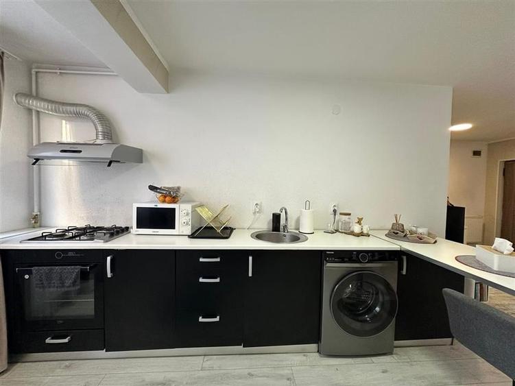 Apartament 3 camere balcon si parcare Strand - Belvedere - 8