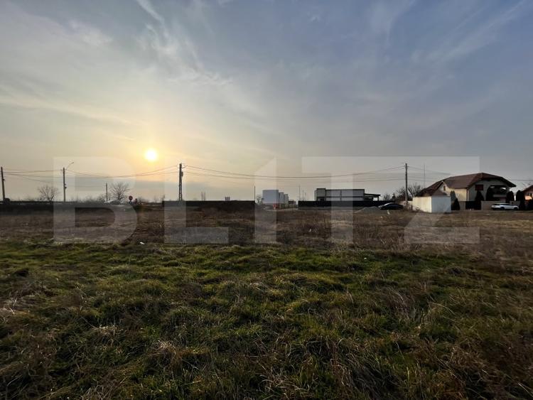 Teren IV 1999 mp, toate utilitățile, dublă deschidere, Cârcea - 1