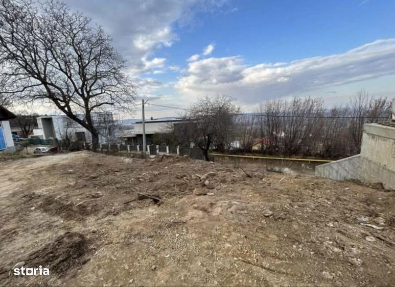 Teren intravilan cu panorama asupra orasului Feleacu - 1