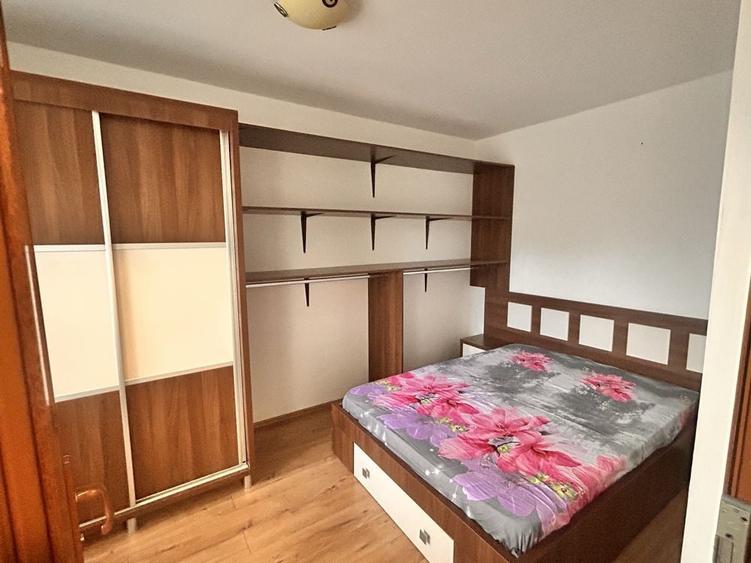 Inchiriez apartament 2 camere - 3