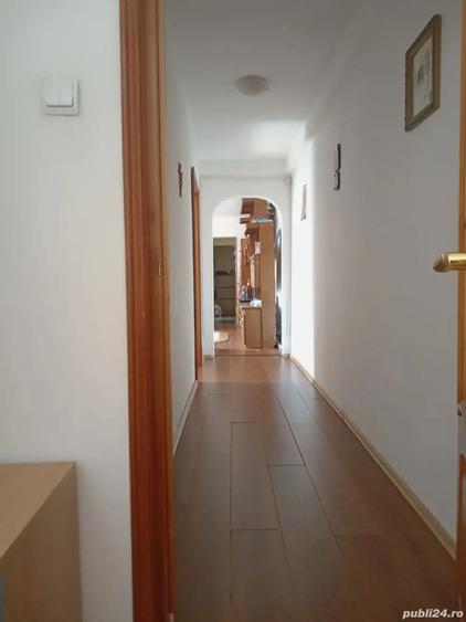 Vand apartament 3 camere semidecomandat 67 mp. - 9