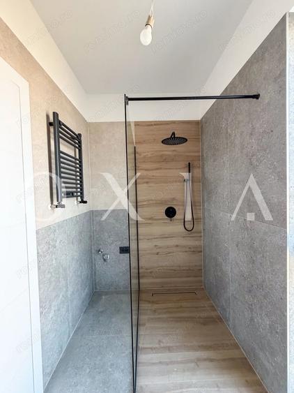 Apartament cu 4 camere semidecomandat în Giroc