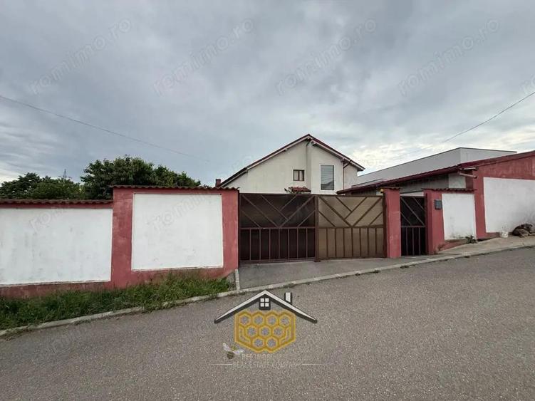 Casa P+1 cu garaj si 950 mp teren in Simnicul de jos - Comision 0% - 13