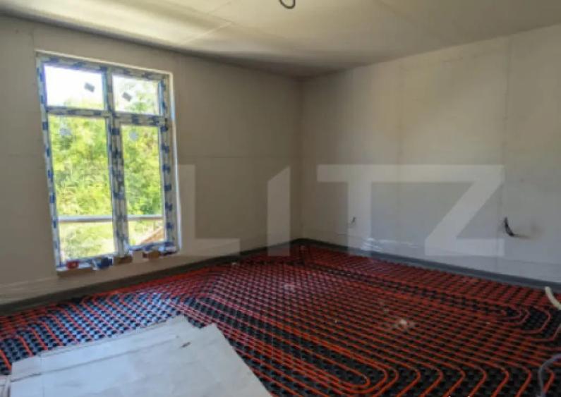 Casa individuala 3 camere 144 mp utili, teren 900mp, Razv - 11