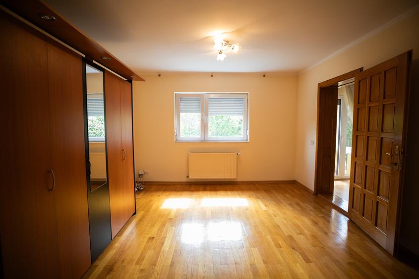 Vila superba pe strada privata! - 9