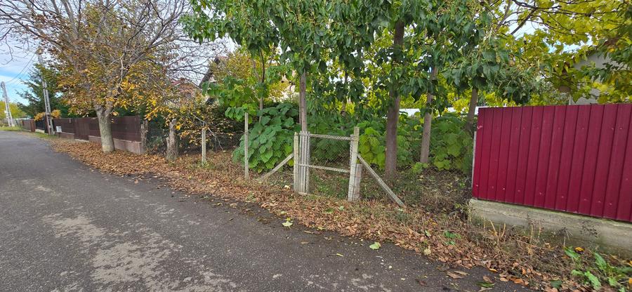 Teren  715  mp  intravilan Petresti - 5